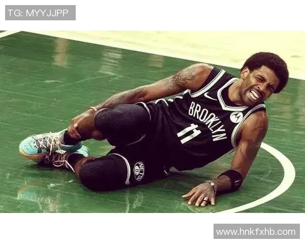 雄鹿与活塞G3激战正酣谁能在季后赛中占得先机